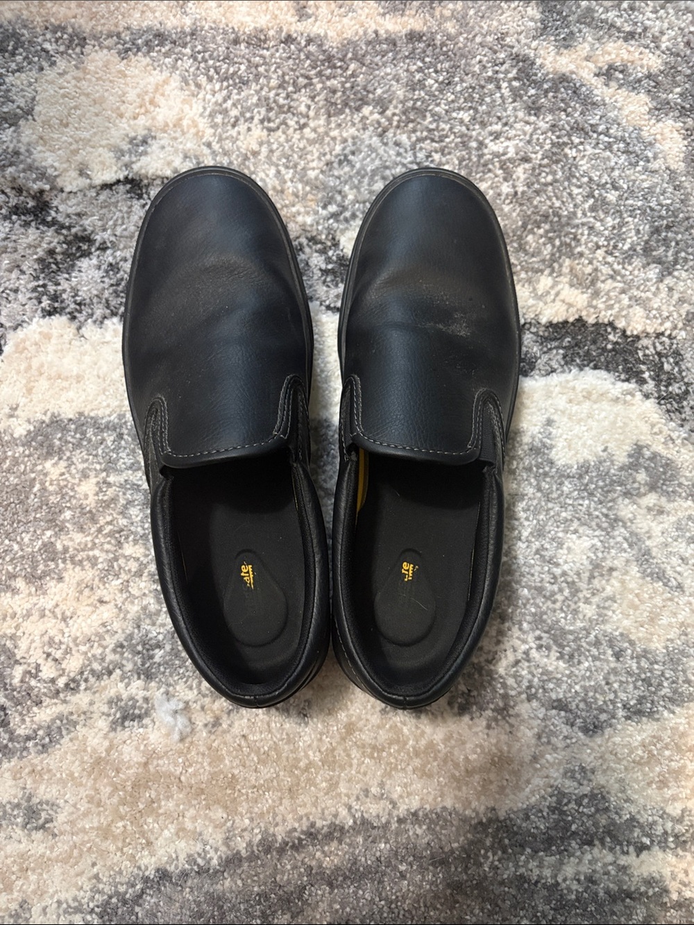 Nonslip shoes